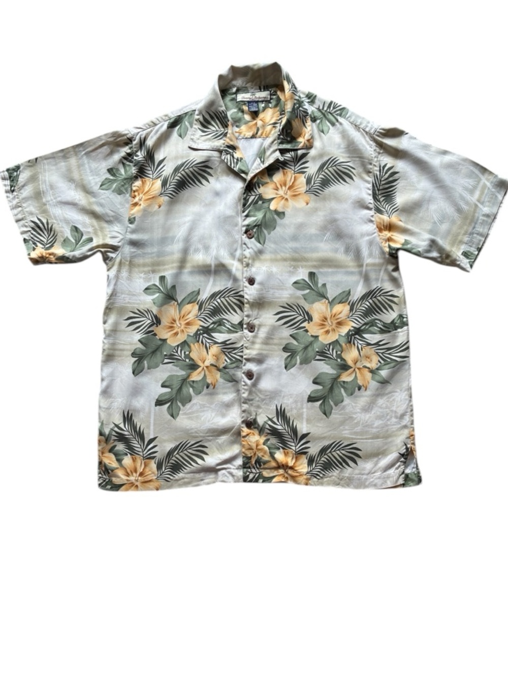 Tommy Bahama Men's 100% Silk Floral Hawaiian Shirt Size Medium